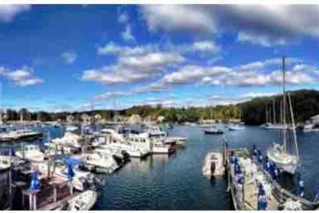 Charming Cottage Historic Falmouth Cape Cod Near Beach And Downtown 2Br 1Bath Deck Luaran gambar